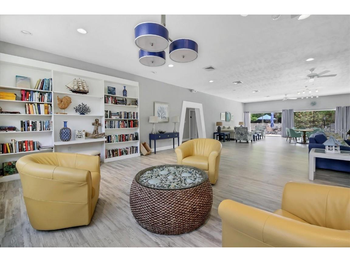 2446 Clubhouse Circle #202 Sarasota FL 34232 A4642661 image38