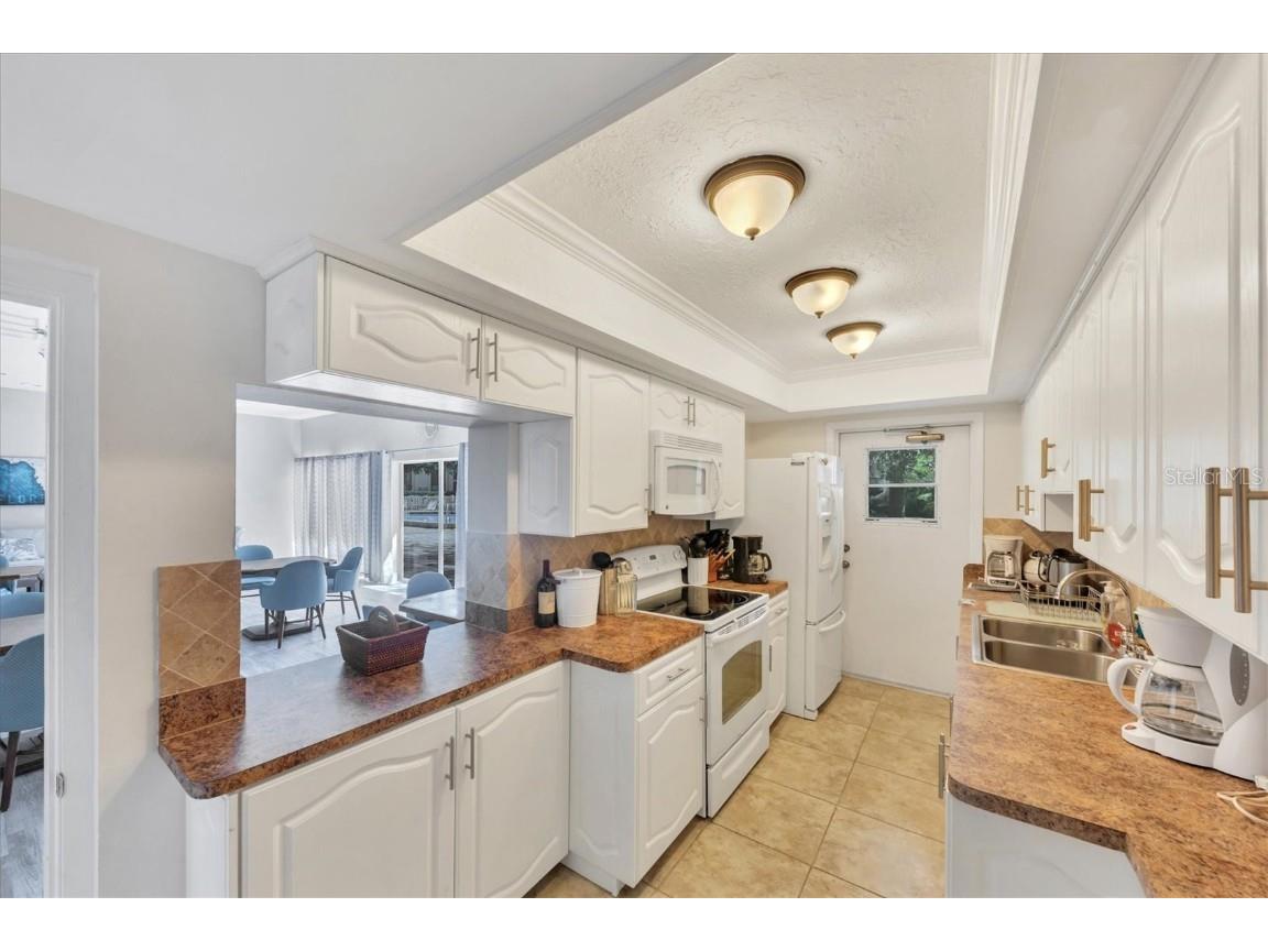 2446 Clubhouse Circle #202 Sarasota FL 34232 A4642661 image44