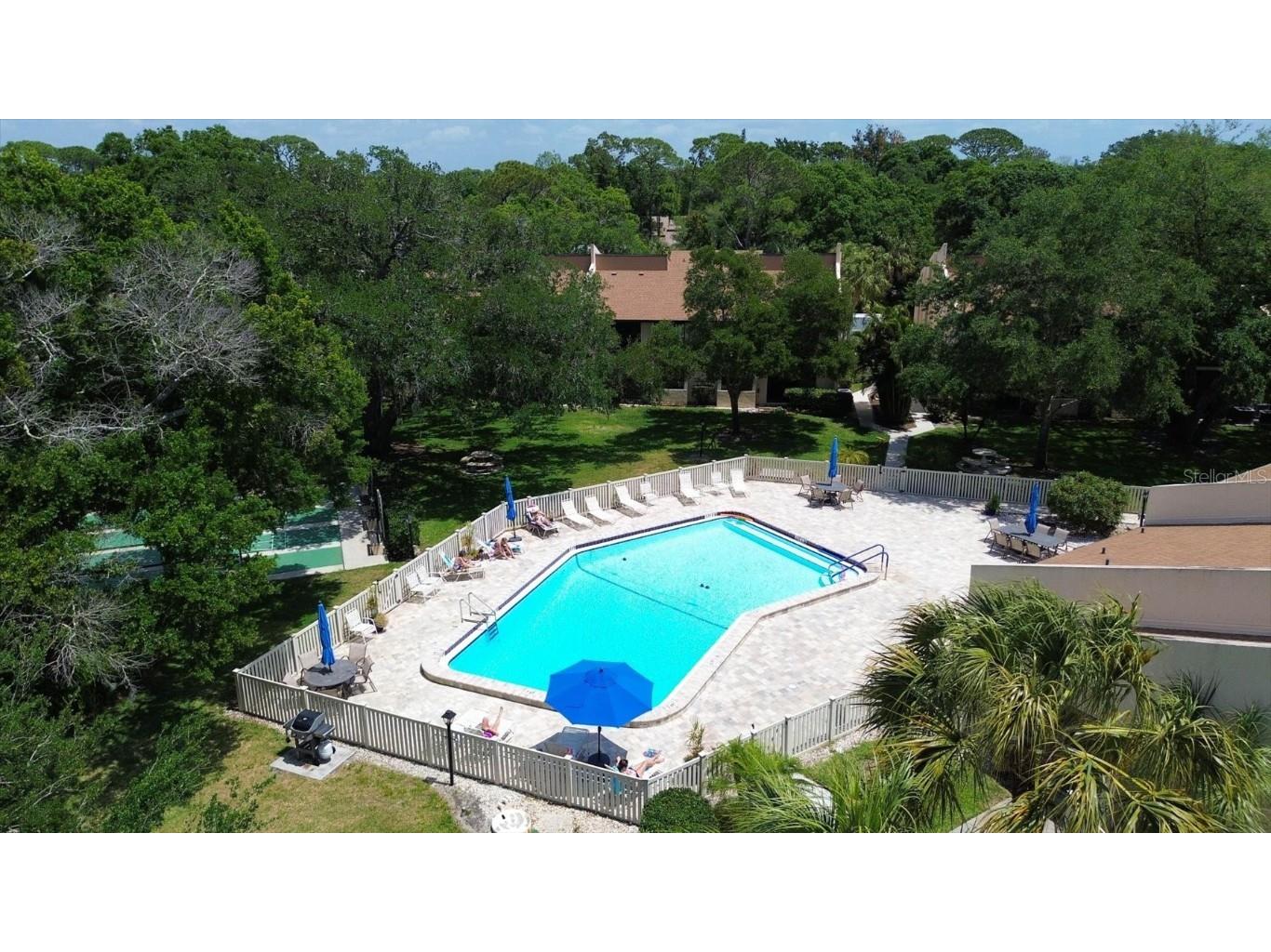 2446 Clubhouse Circle #202 Sarasota FL 34232 A4642661 image54