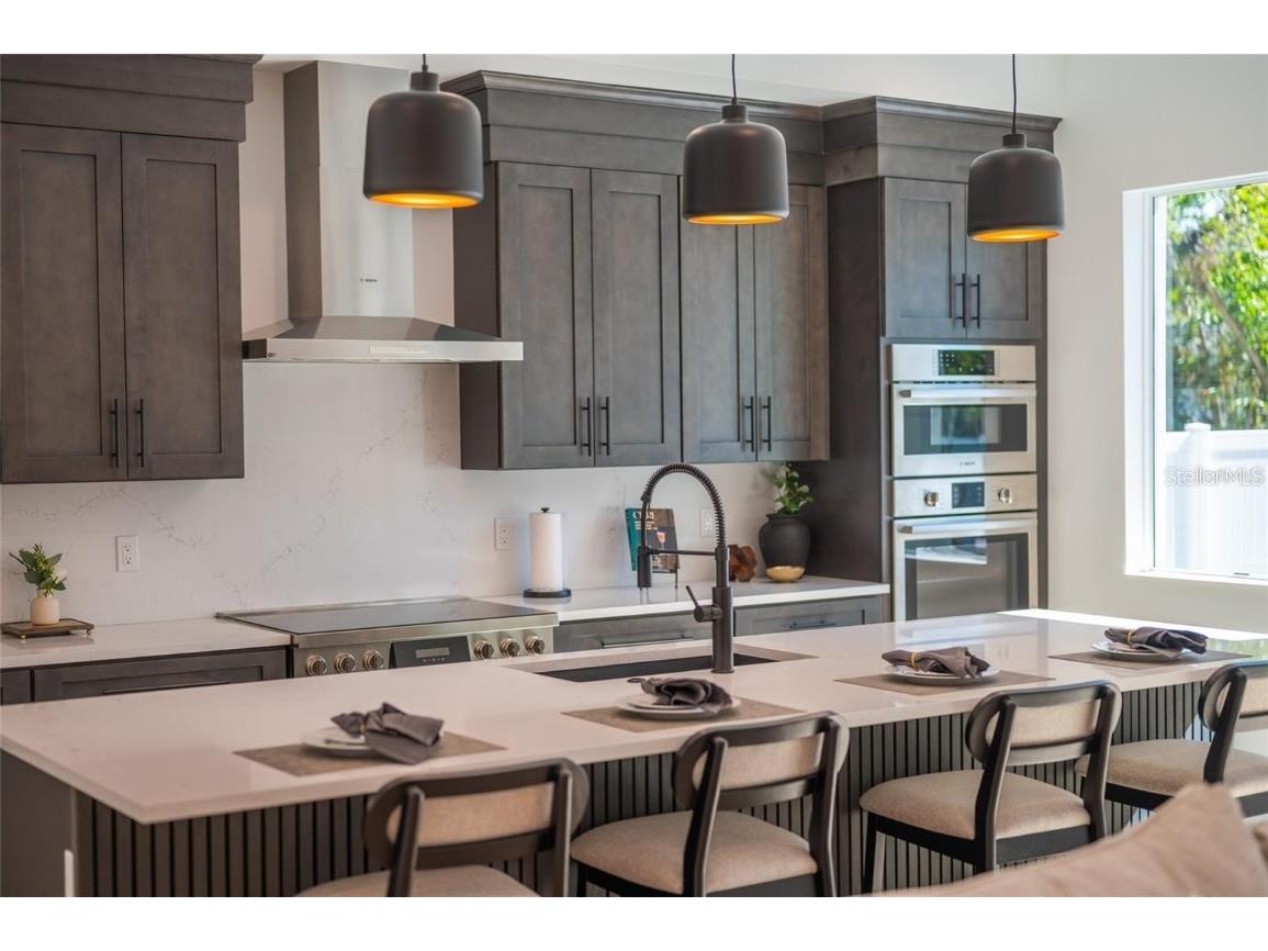 2446 Floyd Street Sarasota FL 34239 A4672668 image14