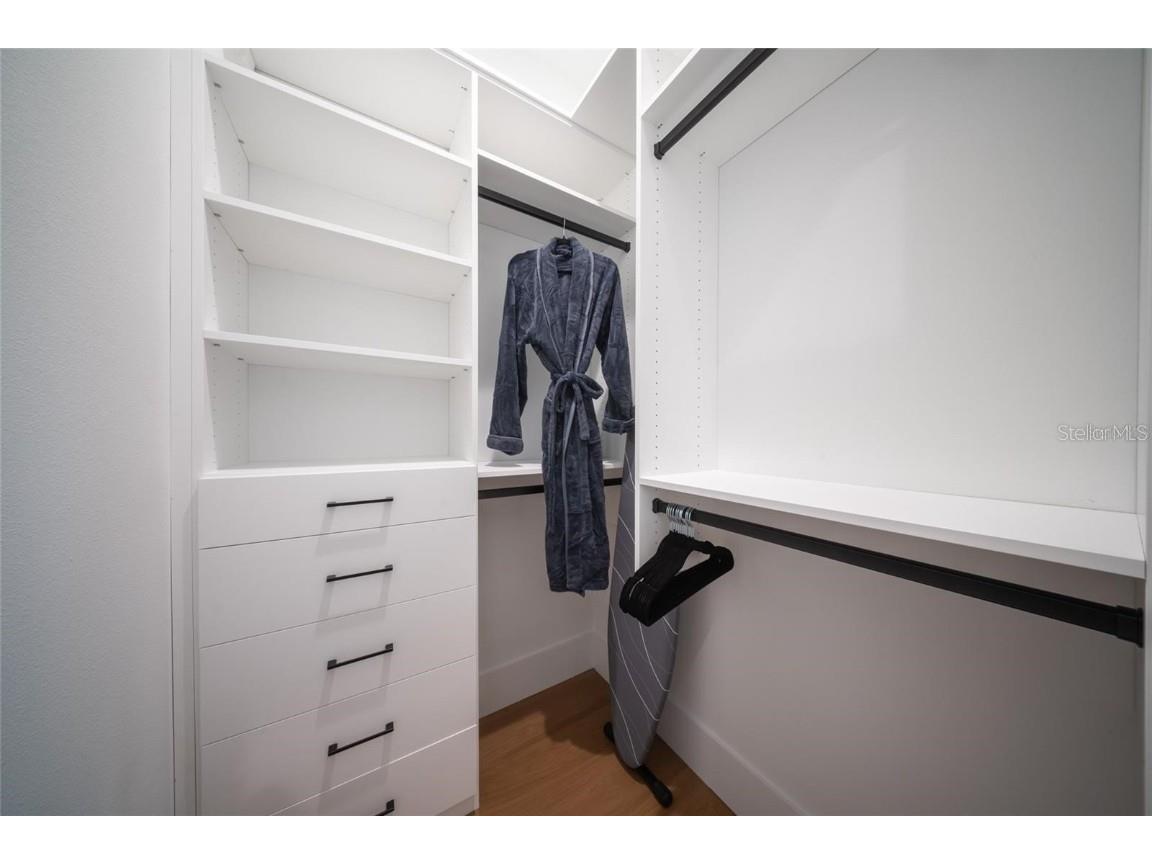 2446 Floyd Street Sarasota FL 34239 A4672668 image21