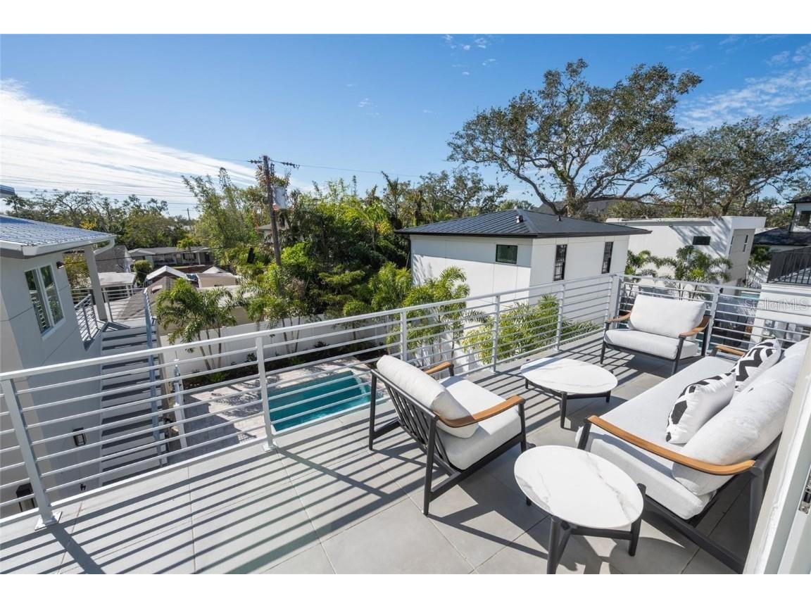 2446 Floyd Street Sarasota FL 34239 A4672668 image49