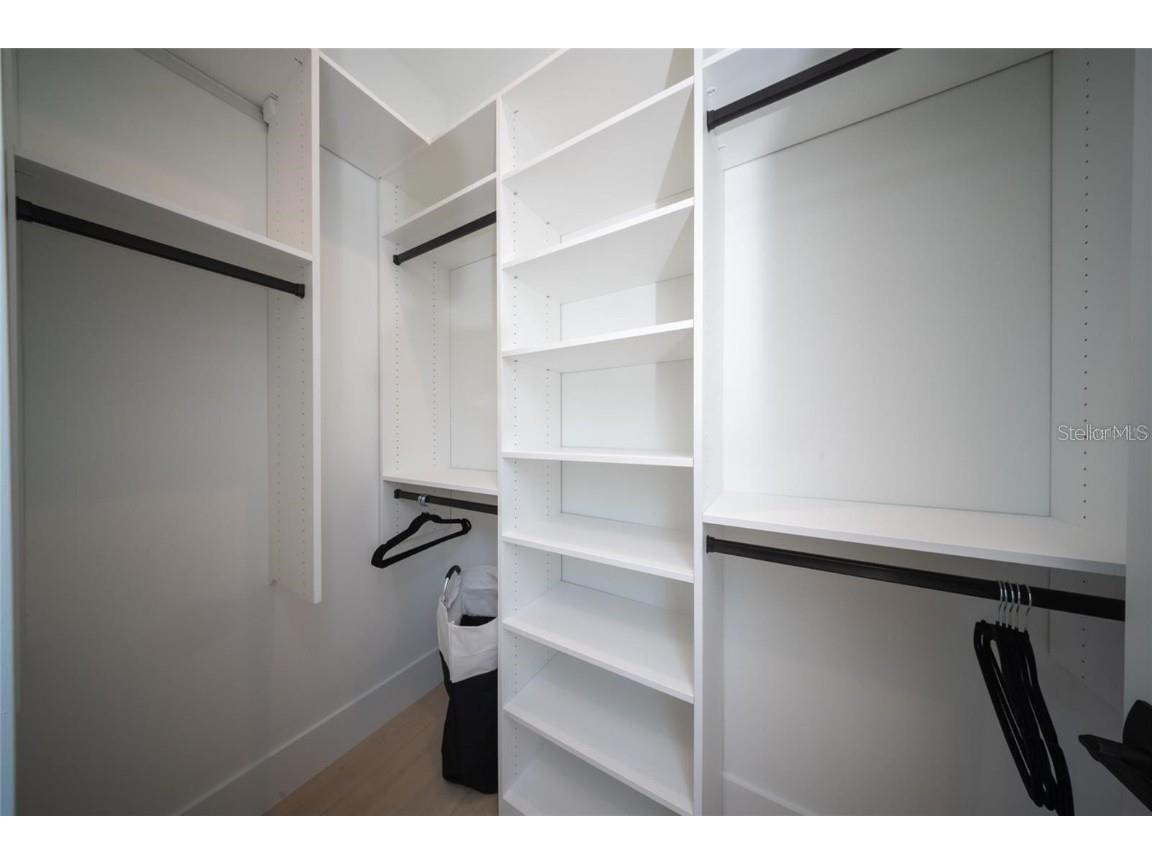 2446 Floyd Street Sarasota FL 34239 A4672668 image55