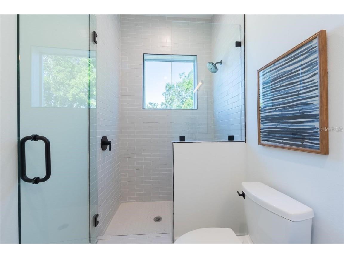 2446 Floyd Street Sarasota FL 34239 A4672668 image57