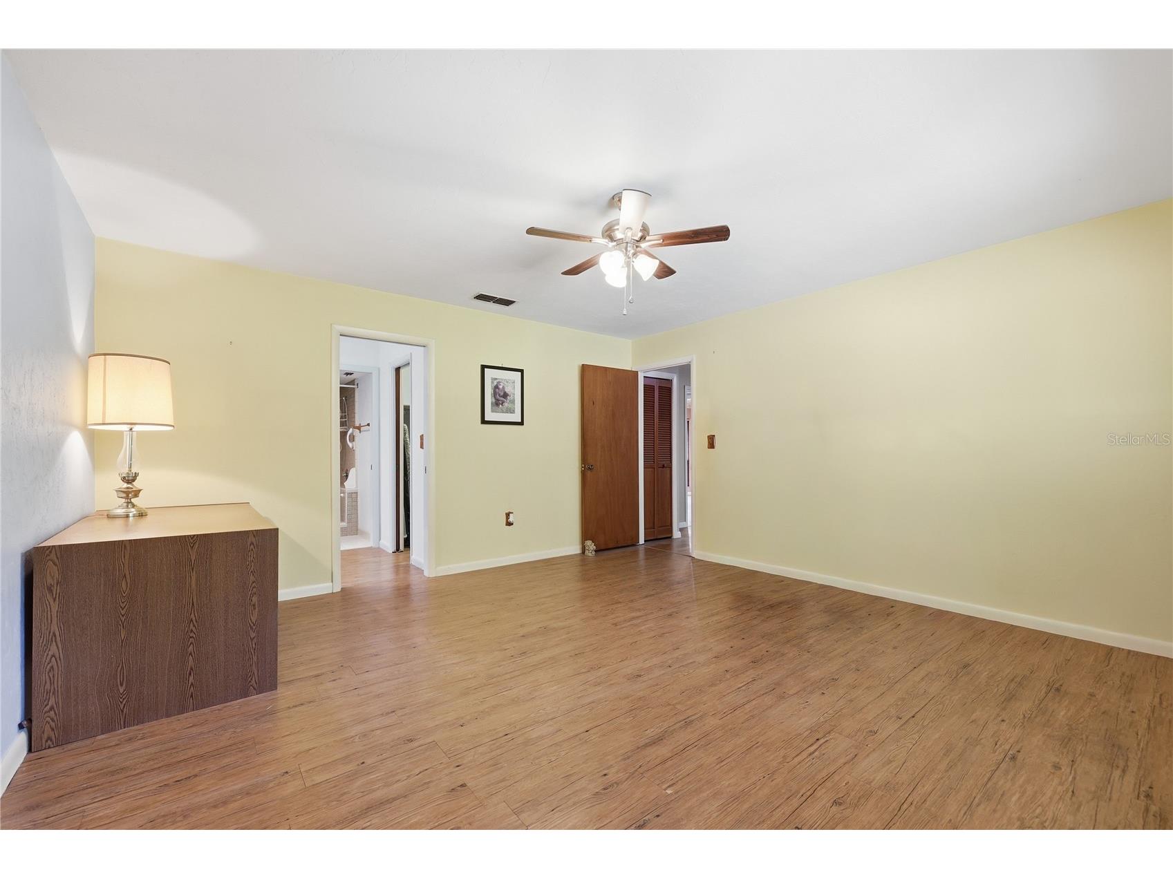 2446 NW 35th Terrace Gainesville FL 32605 GC540708 image13
