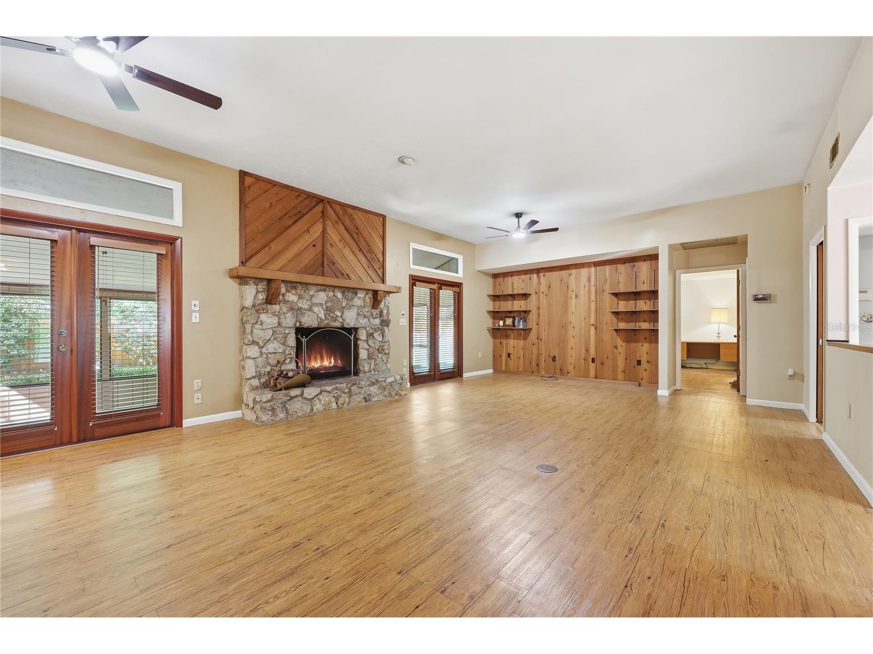 2446 NW 35th Terrace Gainesville FL 32605 GC540708 image3