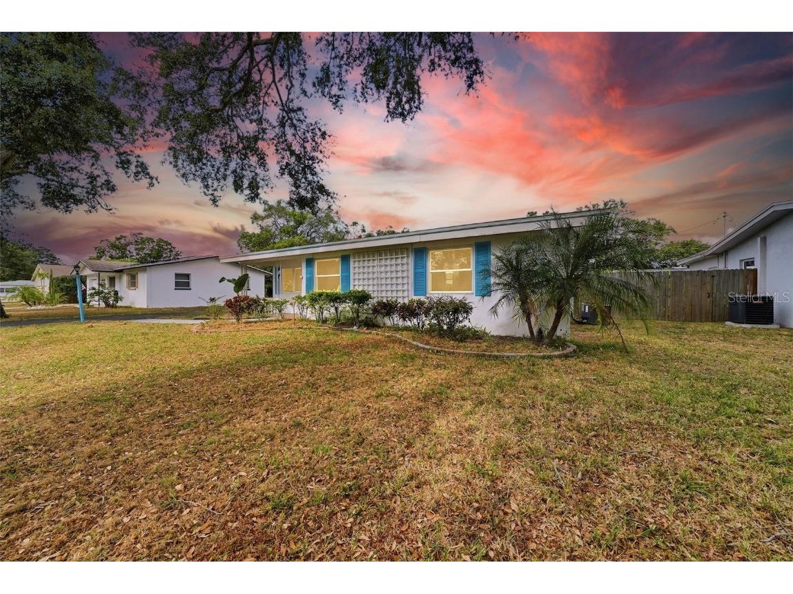 2446 Shelley Street Clearwater FL 33765 TB8454130 image9