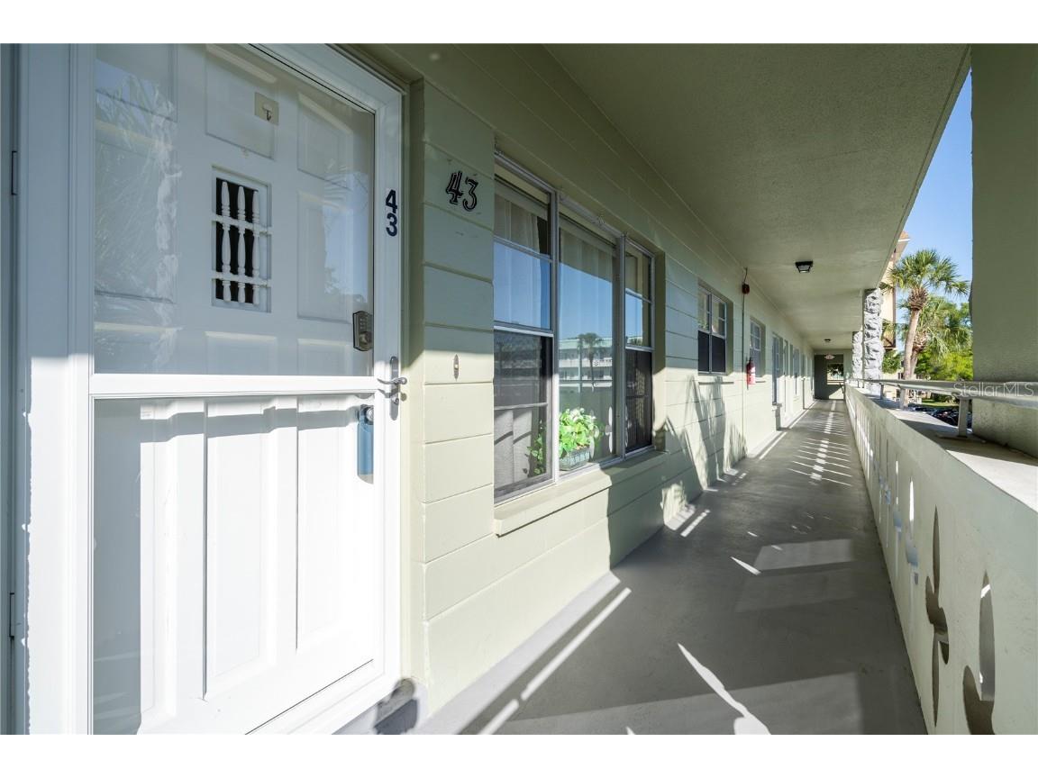 2447 Ecuadorian Way #43 Clearwater FL 33763 U8197940 image1