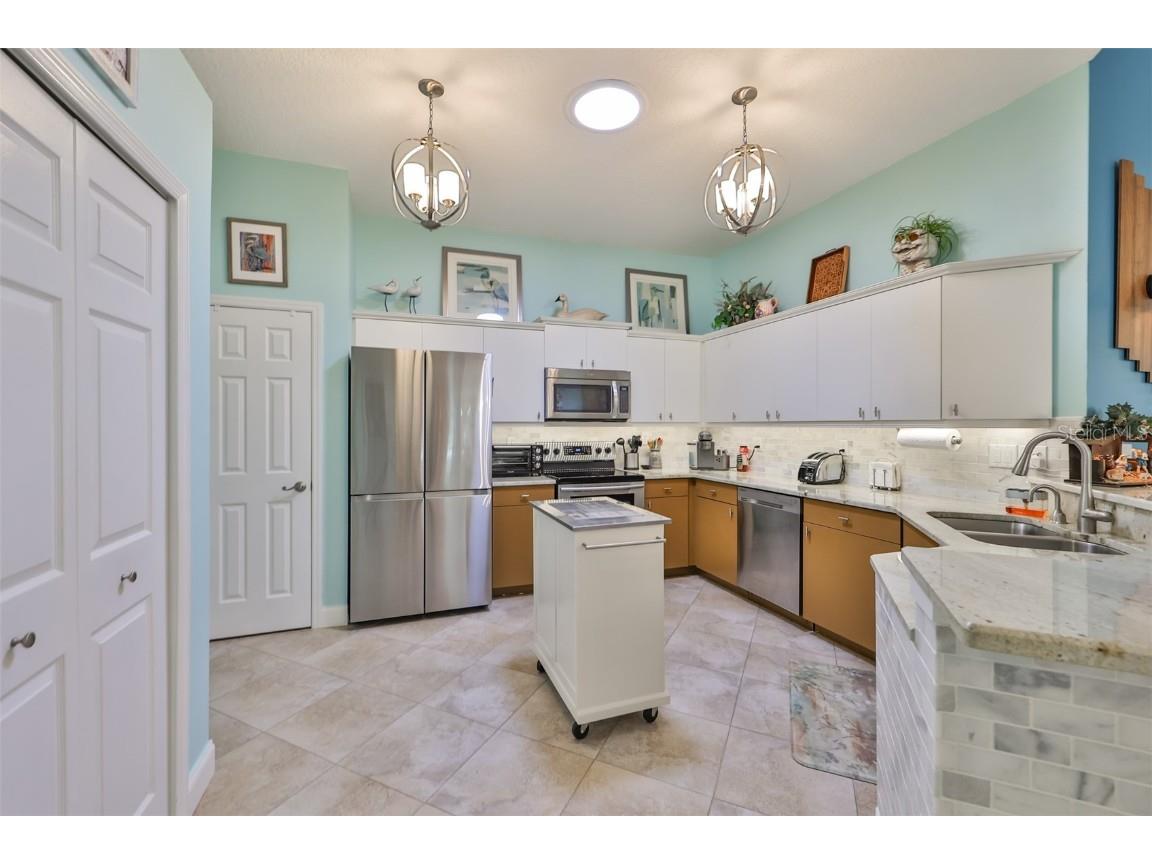 2447 Nantucket Harbor Loop #112 Sun City Center FL 33573 T3550641 image12