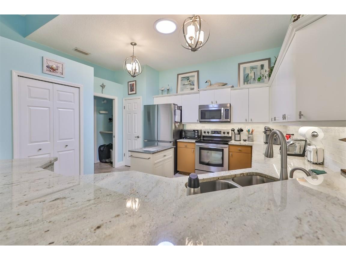 2447 Nantucket Harbor Loop #112 Sun City Center FL 33573 T3550641 image9