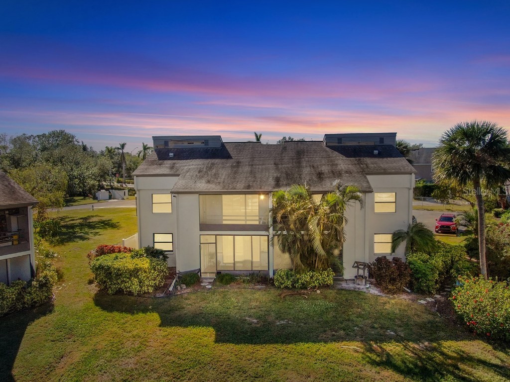 2447 Twin Drive #12 Sarasota FL 34234 A4629229 image1