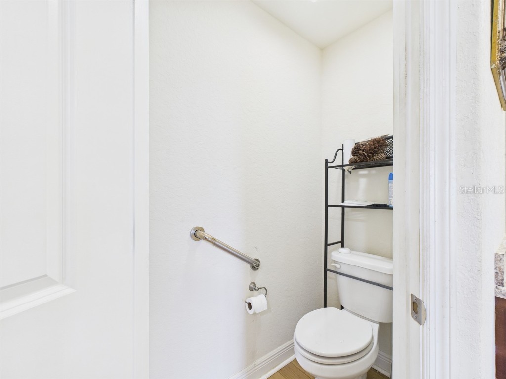 2447 Twin Lake View Road Winter Haven FL 33881 L4956477 image17