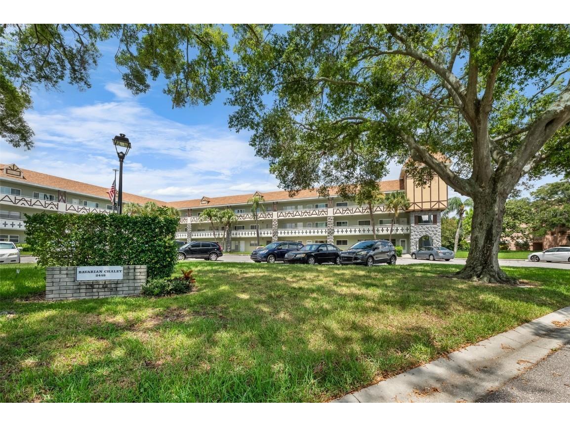 2448 Columbia Dr #22 Clearwater FL 33763 U8253781 image1