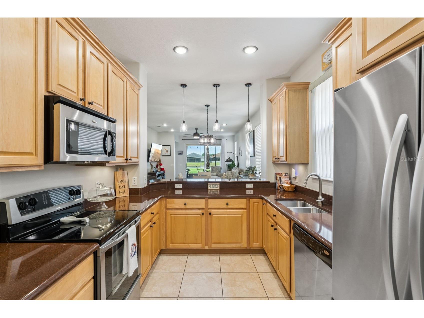2448 Palm Tree Drive Kissimmee FL 34759 O6407476 image11