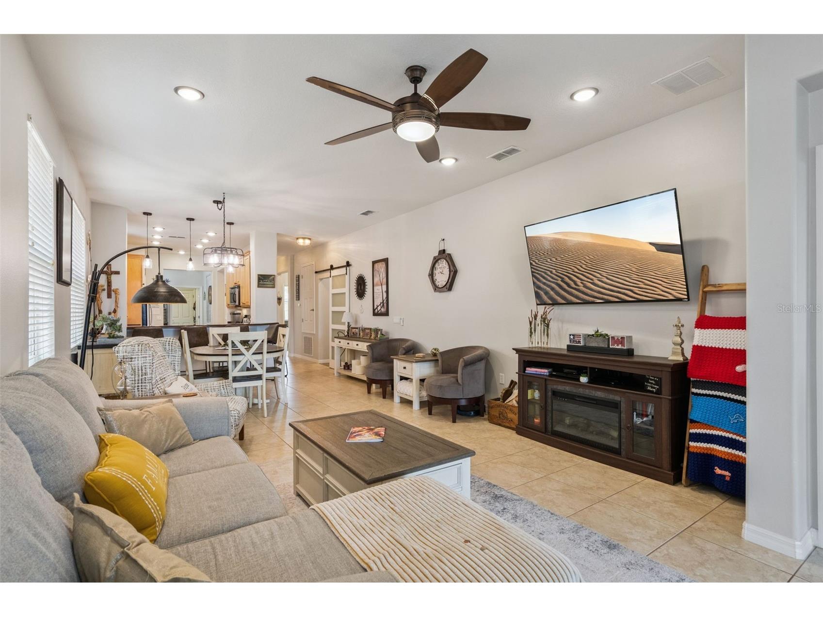 2448 Palm Tree Drive Kissimmee FL 34759 O6407476 image6