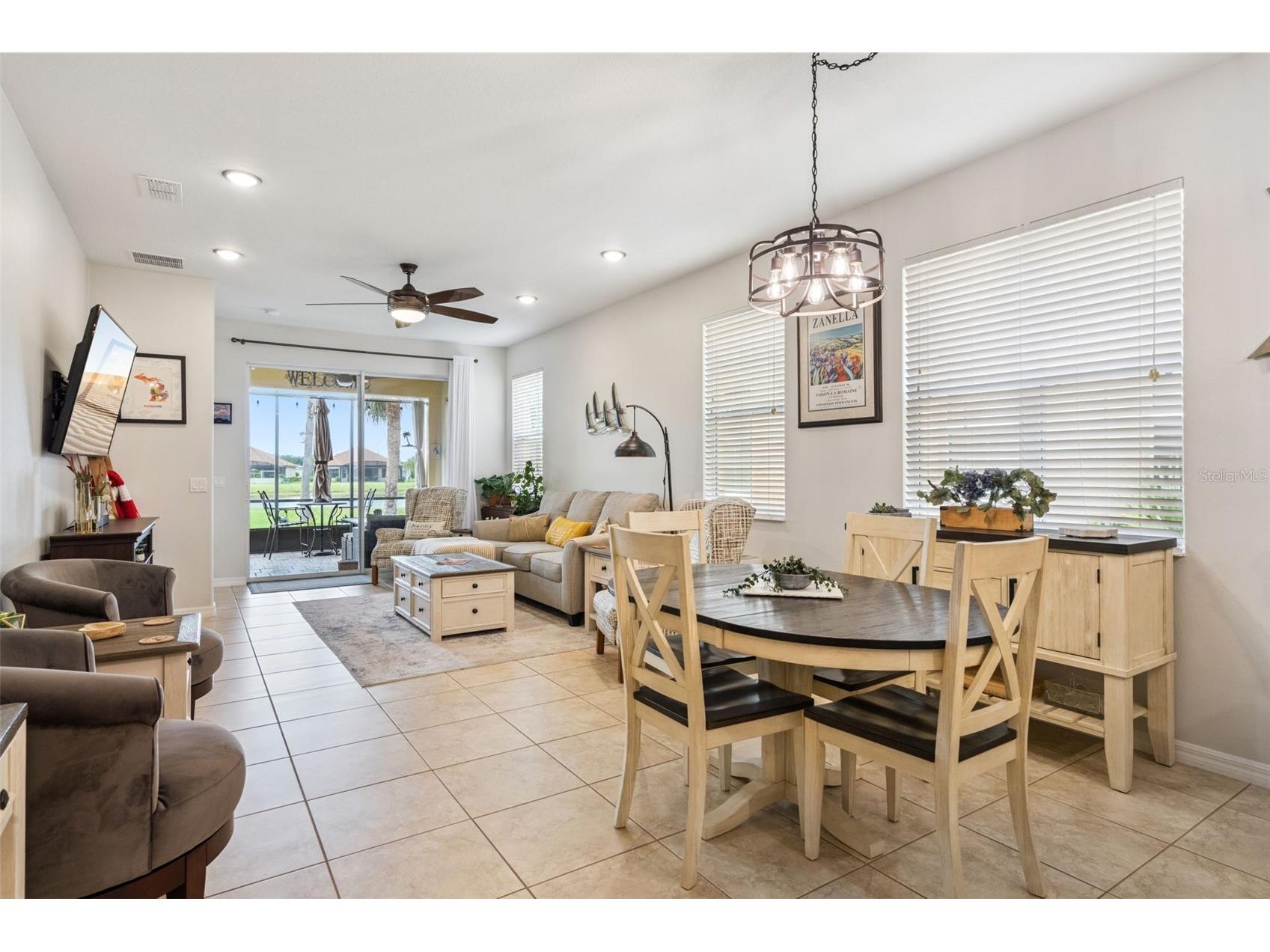2448 Palm Tree Drive Kissimmee FL 34759 O6407476 image7