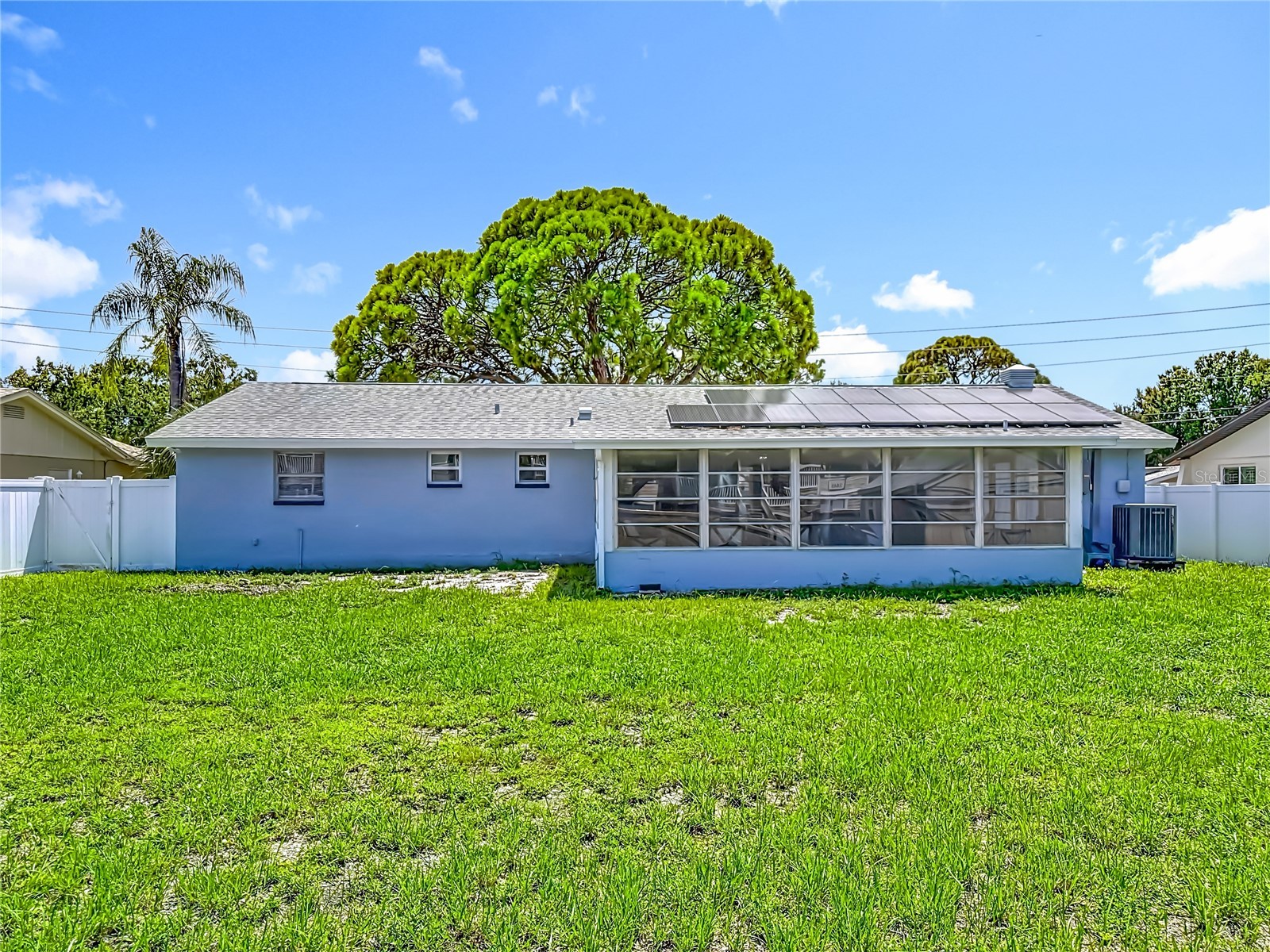 2449 66th Avenue S Saint Petersburg FL 33712 TB8528889 image46