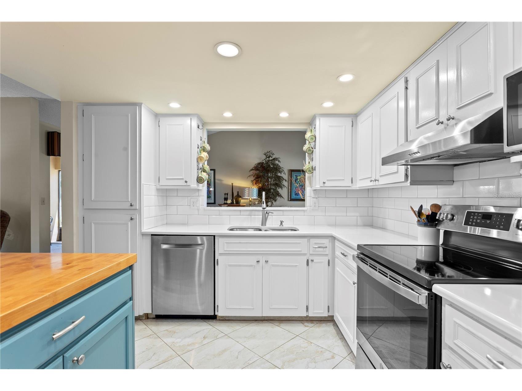 2449 Bay Berry Court Clearwater FL 33763 TB8508941 image11