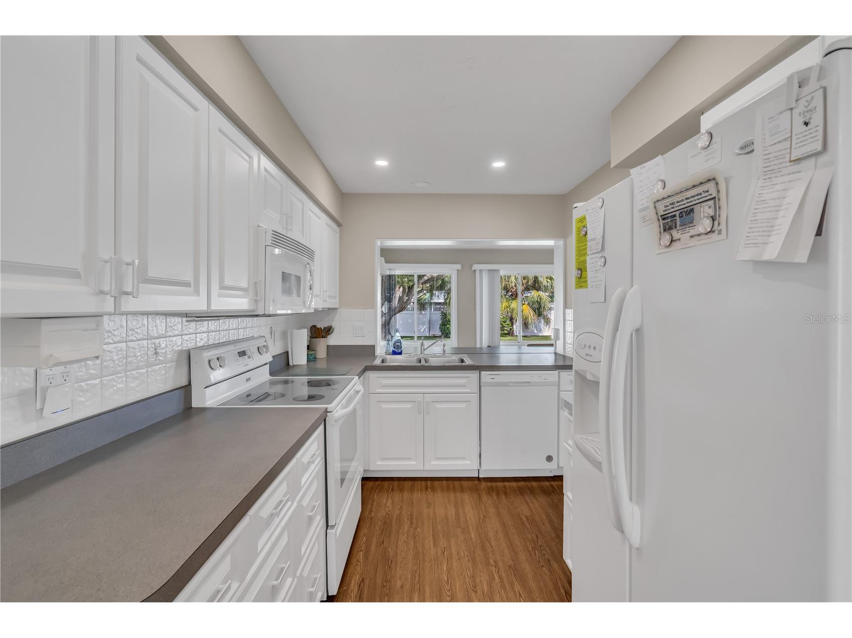 2449 Breakwater Circle Sarasota FL 34231 A4593400 image12