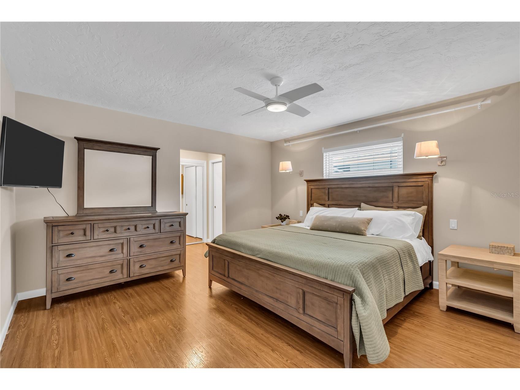 2449 Breakwater Circle Sarasota FL 34231 A4593400 image18