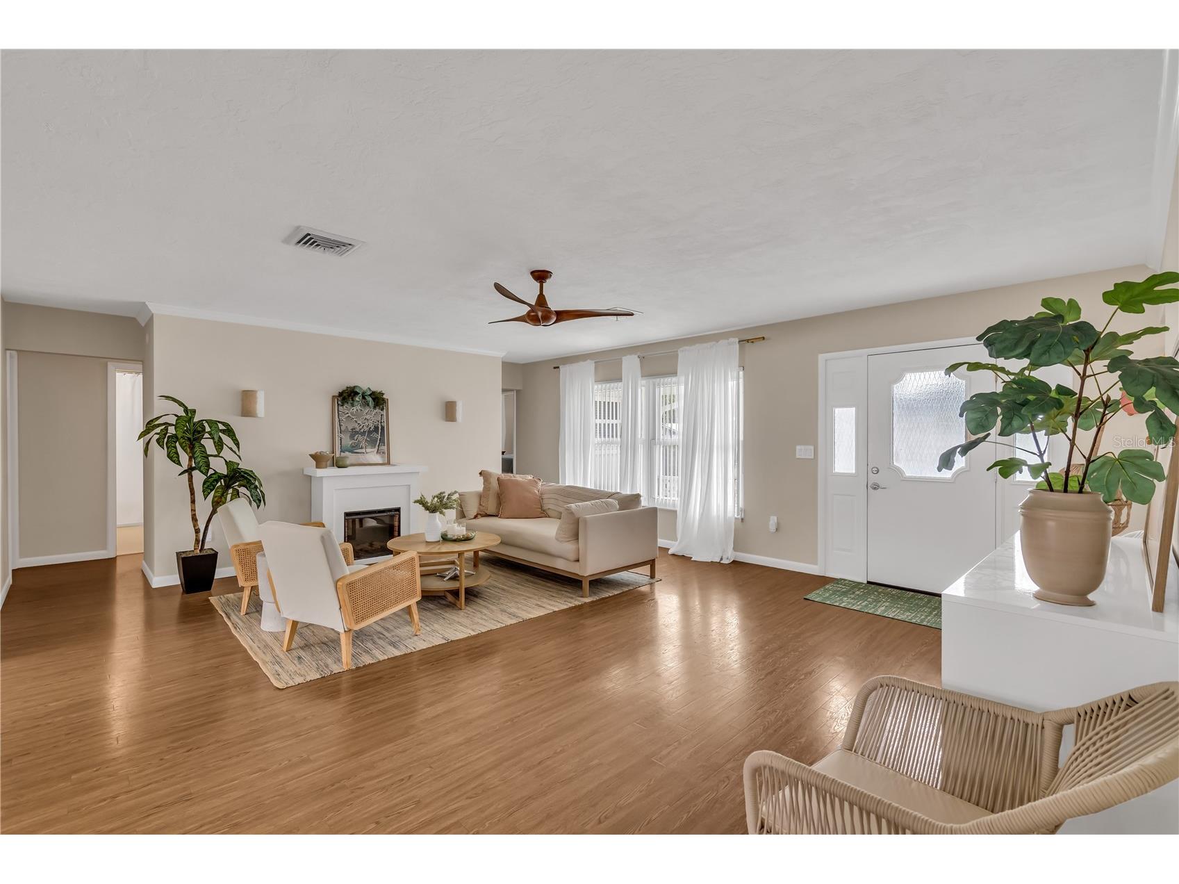 2449 Breakwater Circle Sarasota FL 34231 A4593400 image4