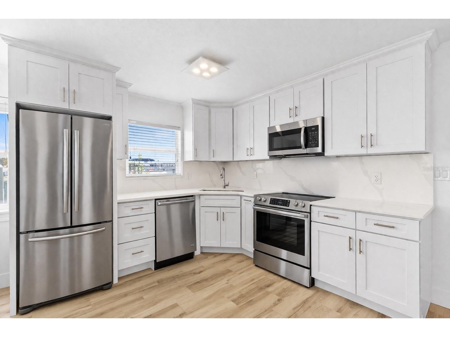 245 104th Avenue #5 Treasure Island FL 33706 - BOCA CIEGA BAY TB8497115 image4