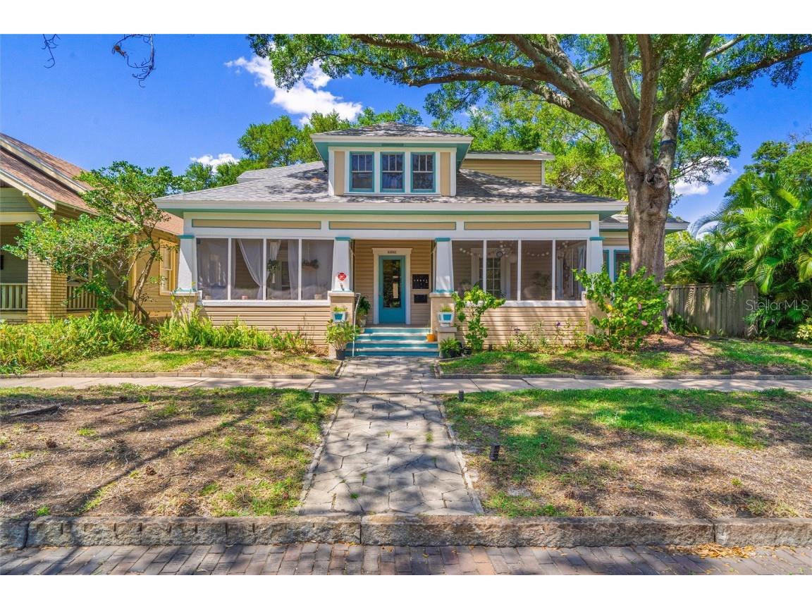 245 13th Avenue NE Saint Petersburg FL 33701 U8199073 image1