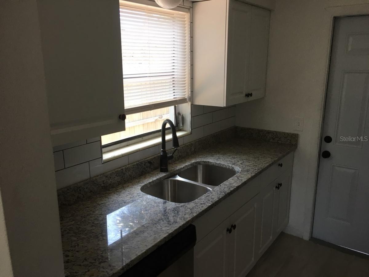 245 - 247 38th Avenue SE Saint Petersburg FL 33705 TB8482974 image14