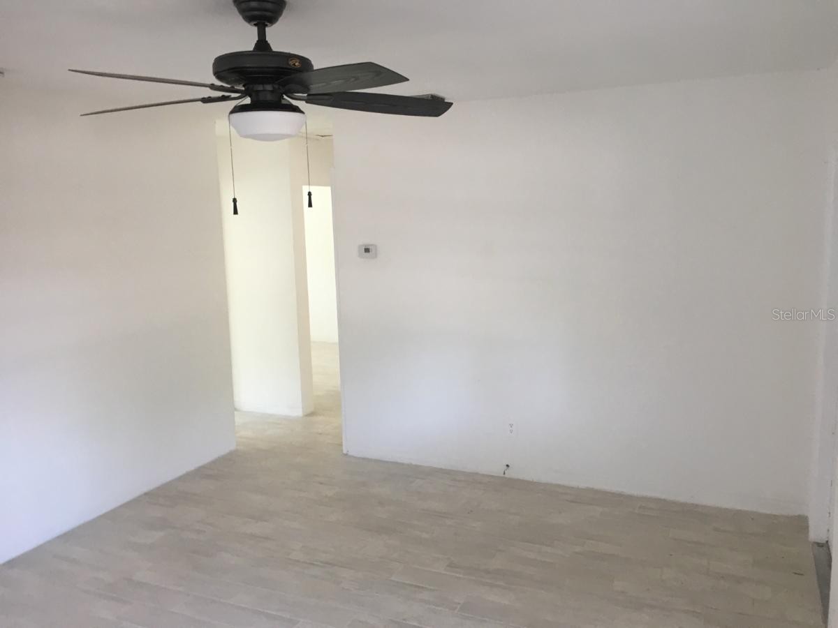 245 - 247 38th Avenue SE Saint Petersburg FL 33705 TB8482974 image16