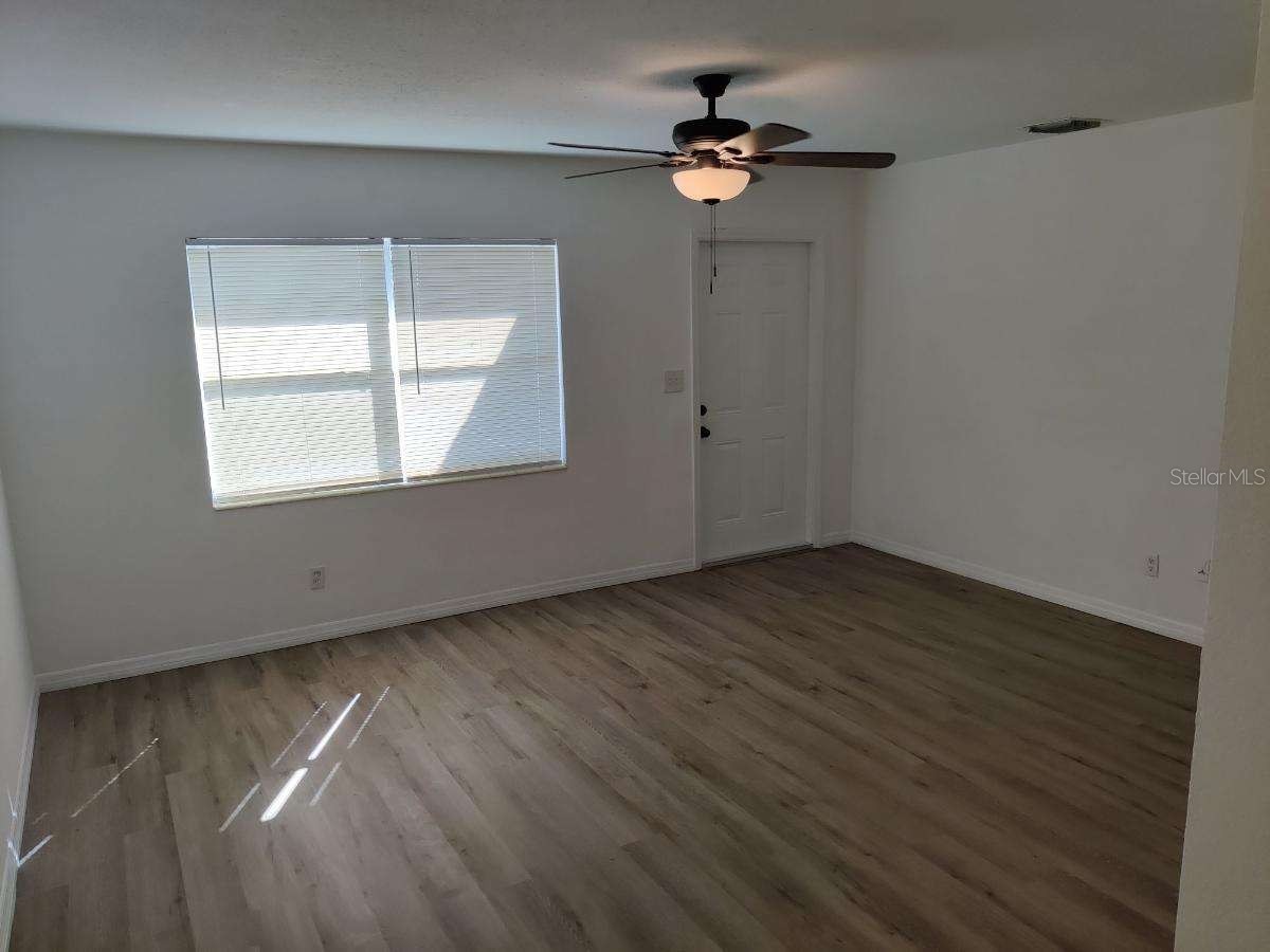 245 - 247 38th Avenue SE Saint Petersburg FL 33705 TB8482974 image2