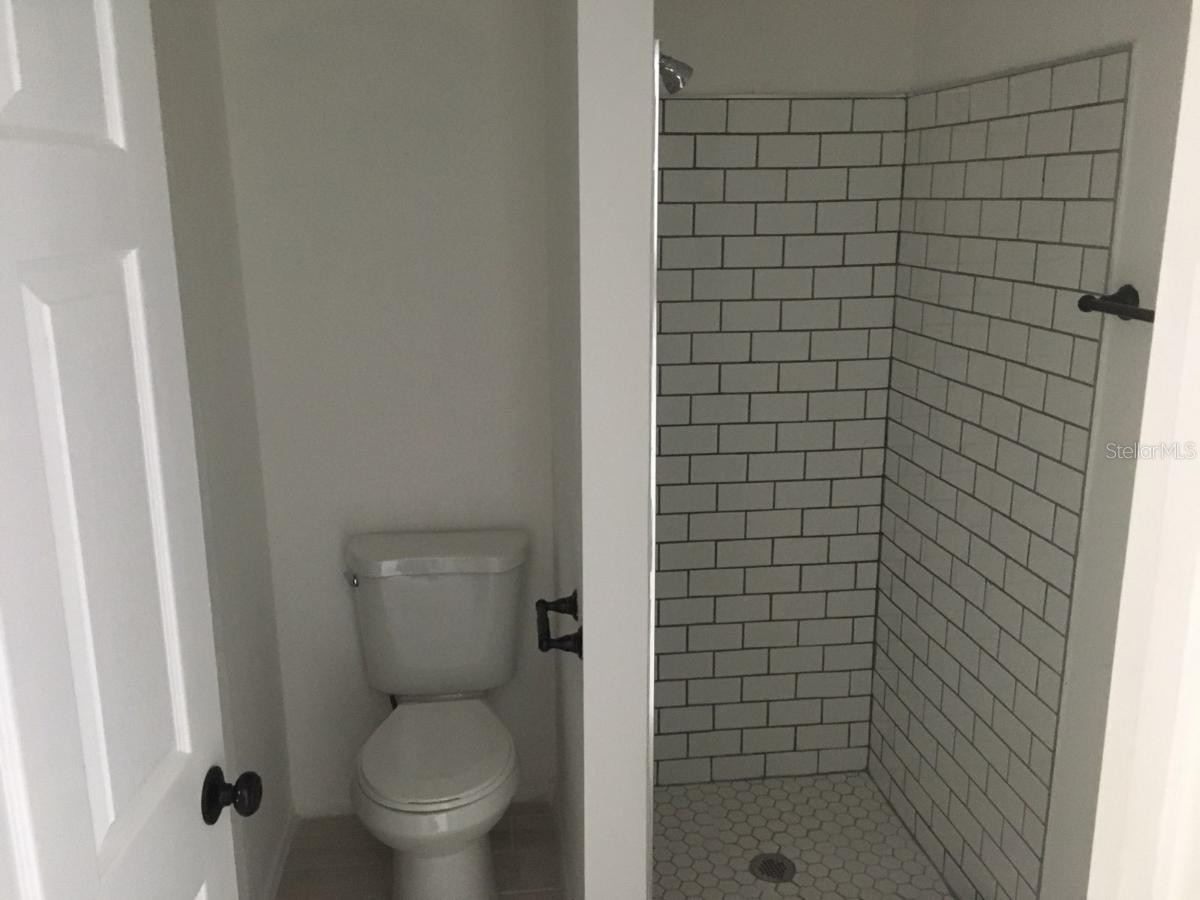 245 - 247 38th Avenue SE Saint Petersburg FL 33705 TB8482974 image25