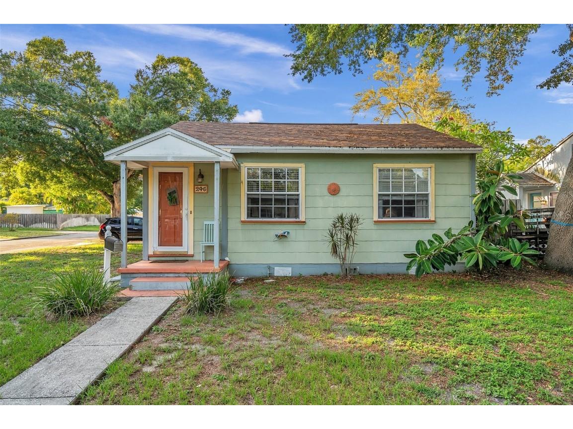 245 44th Avenue N Saint Petersburg FL 33703 U8246946 image1