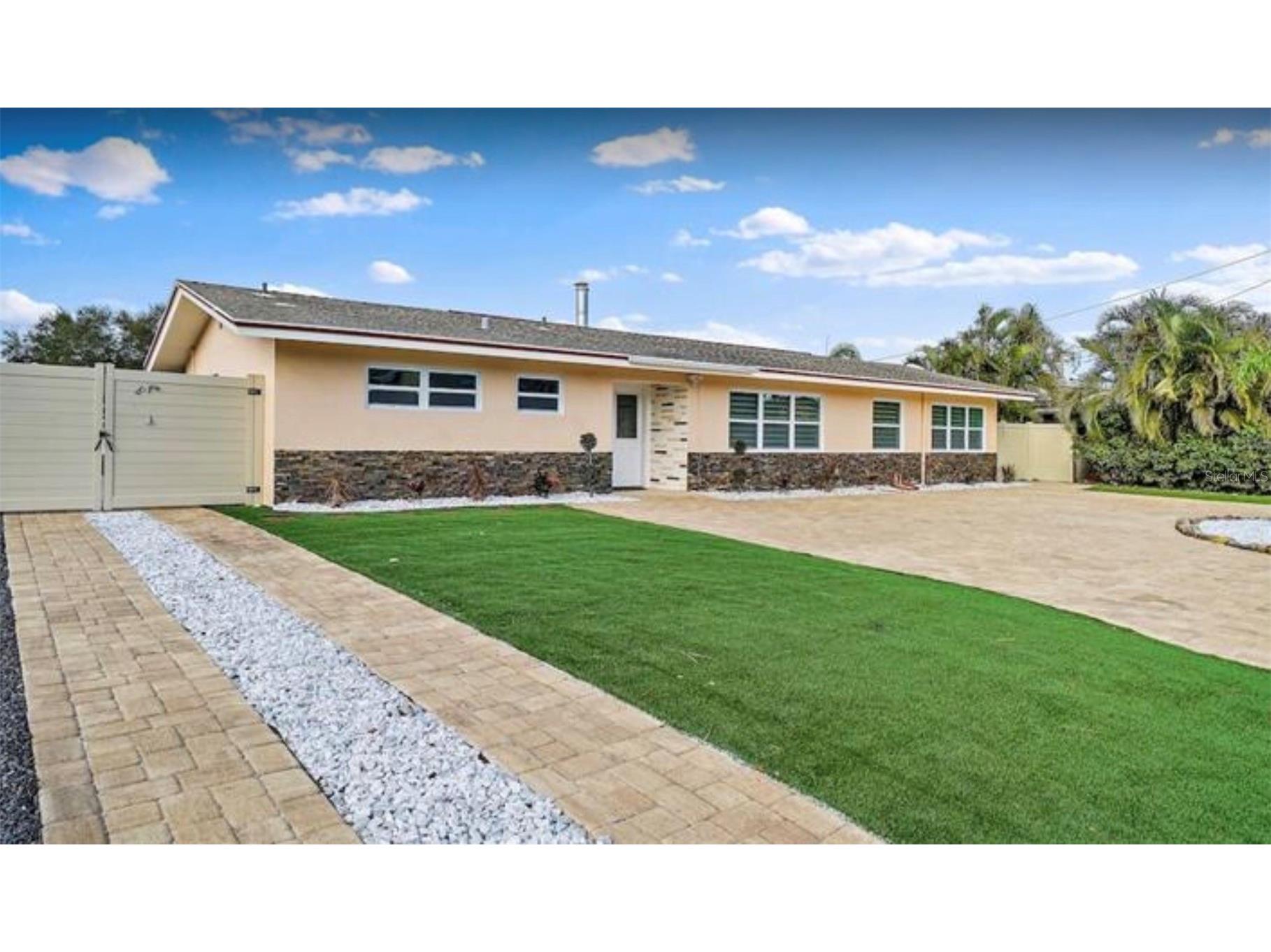 245 78 Th Avenue N Saint Petersburg FL 33702 TB8500445 image2