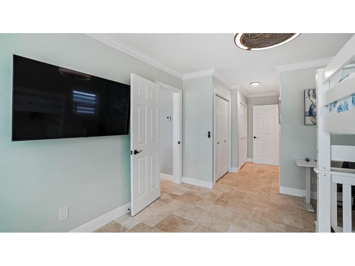 245 78th Avenue N Saint Petersburg FL 33702 TB8432250 image19