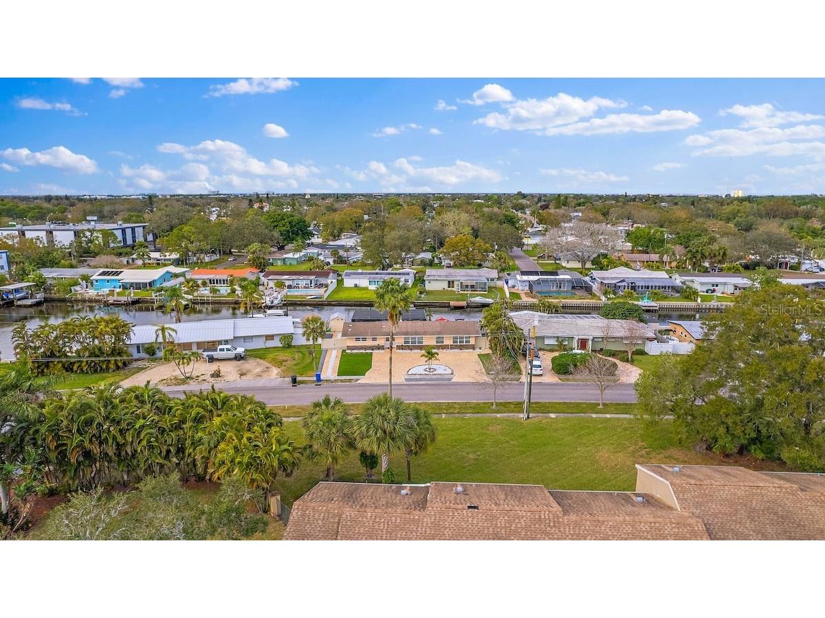 245 78th Avenue N Saint Petersburg FL 33702 TB8432250 image4