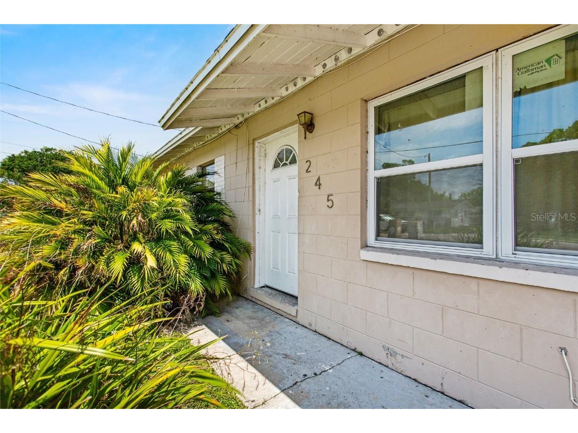 245 Amador Circle Orlando FL 32810 O6310703 image1