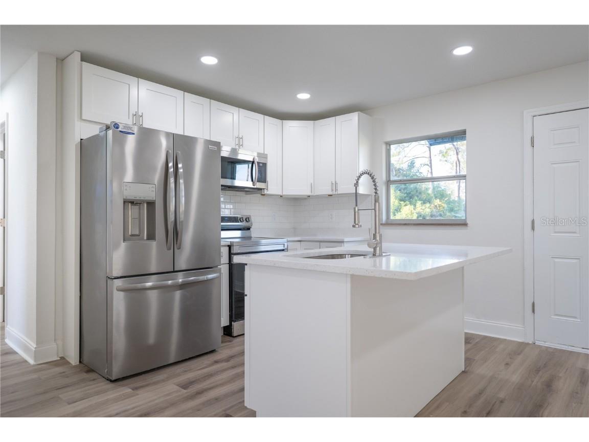 245 Amador Circle Orlando FL 32810 S5139249 image4