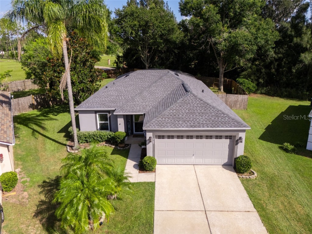 245 Curtis Avenue Groveland FL 34736 O6332911 image1