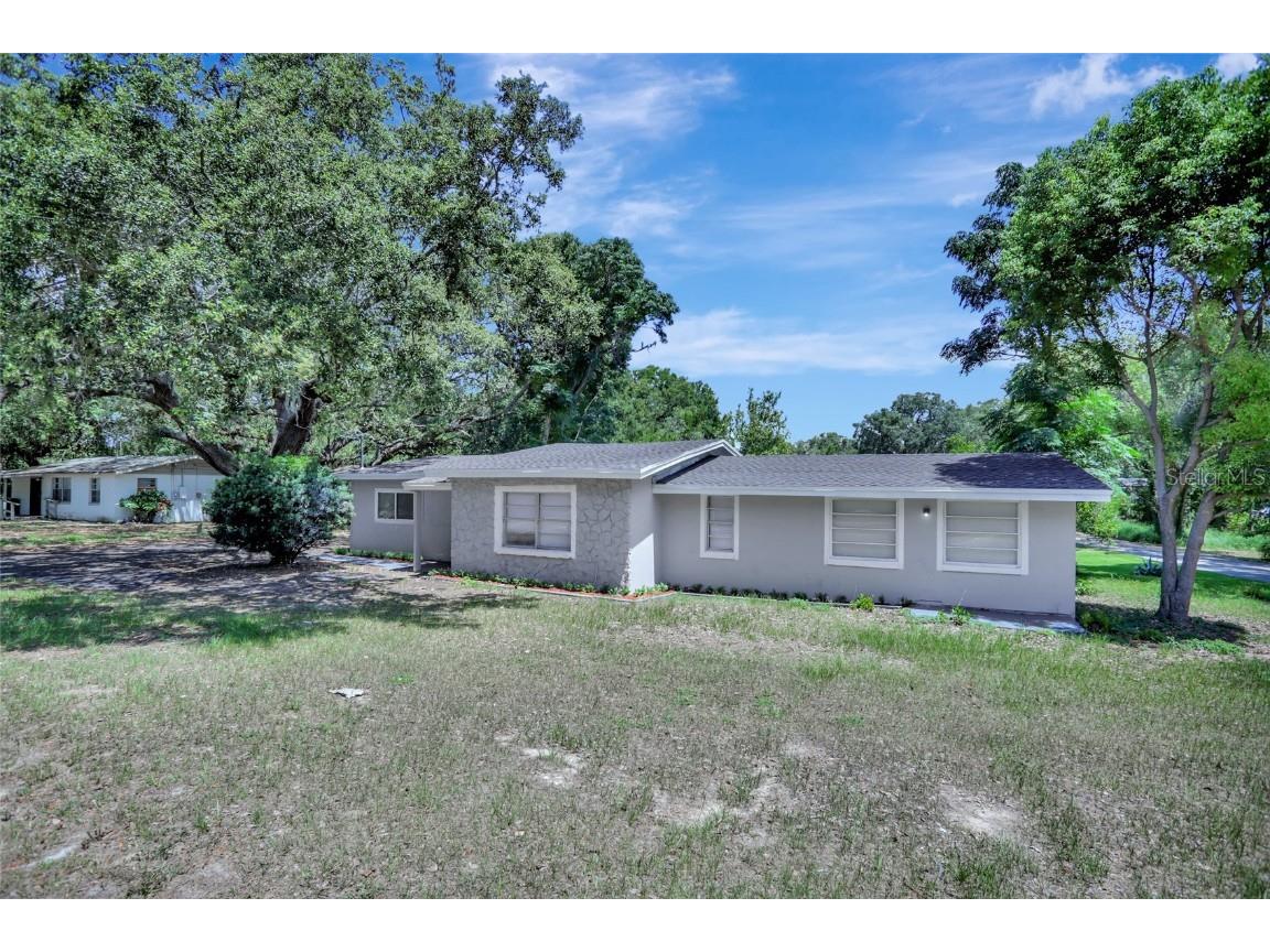 245 E Cleveland Street Apopka FL 32703 O6114098 image1