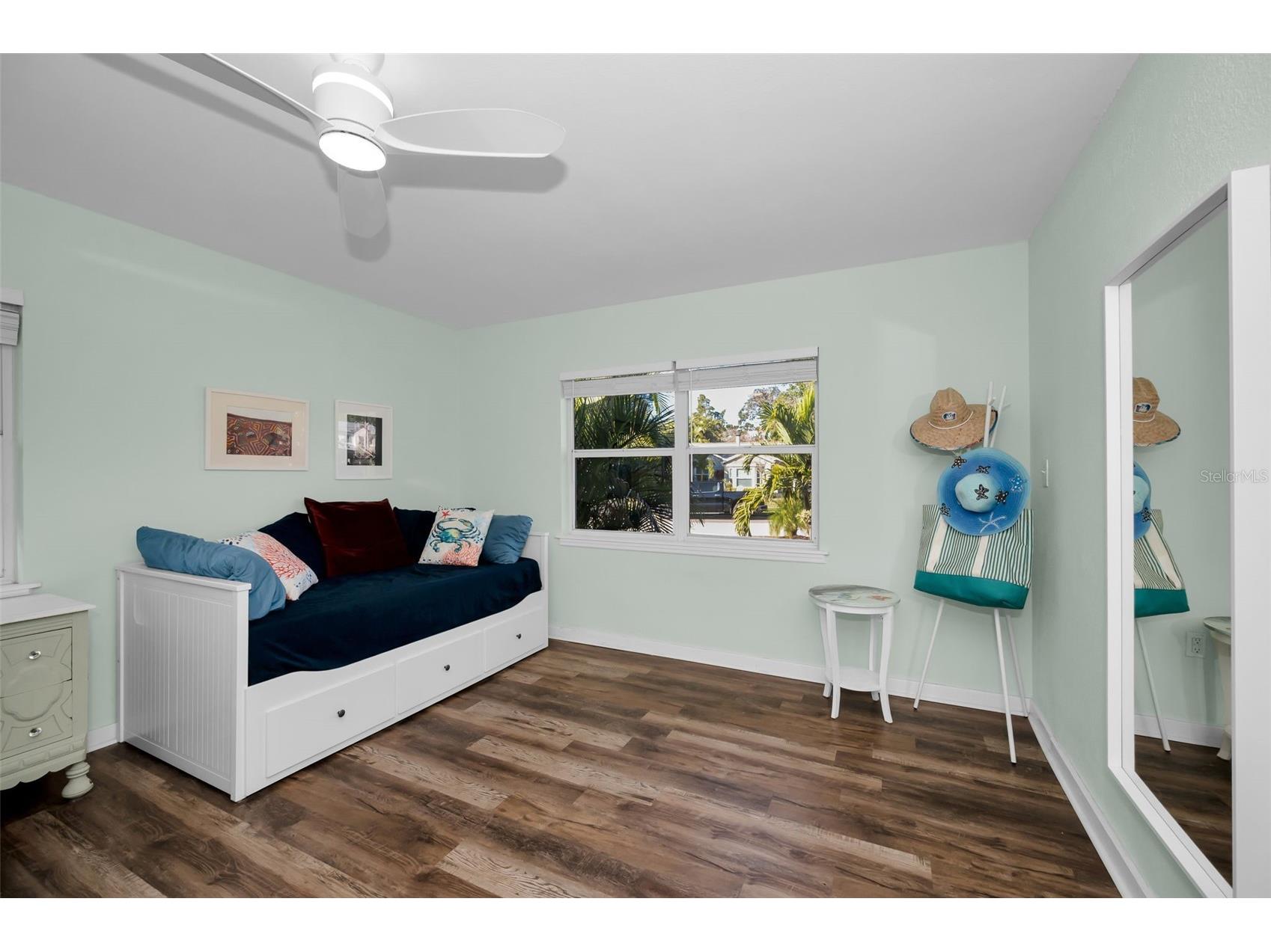 245 Garden Circle S Dunedin FL 34698 TB8462048 image37