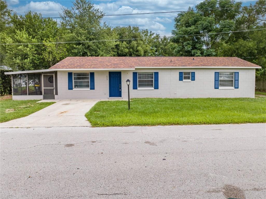 245 Grove Street Umatilla FL 32784 S5112370 image1