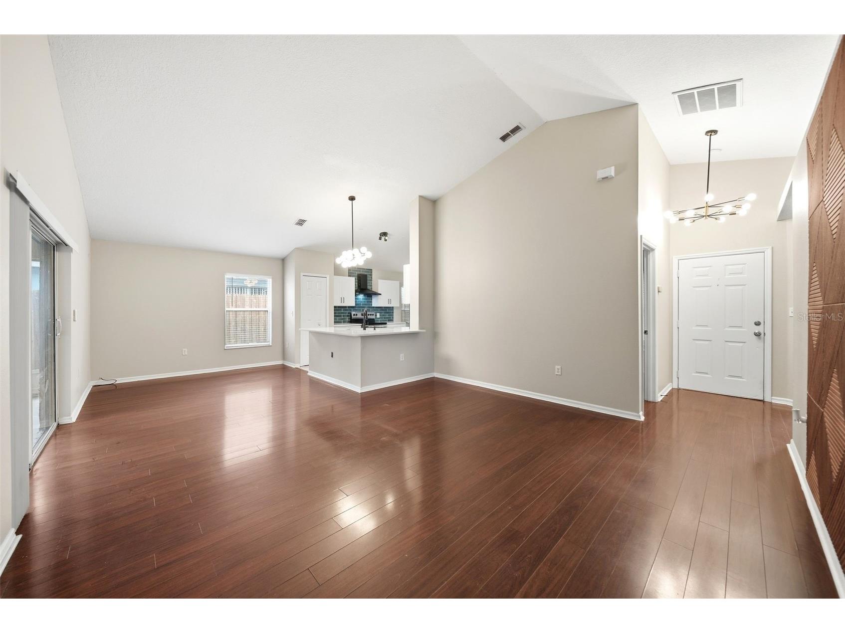 245 Hollingshead Loop Davenport FL 33896 O6370656 image6