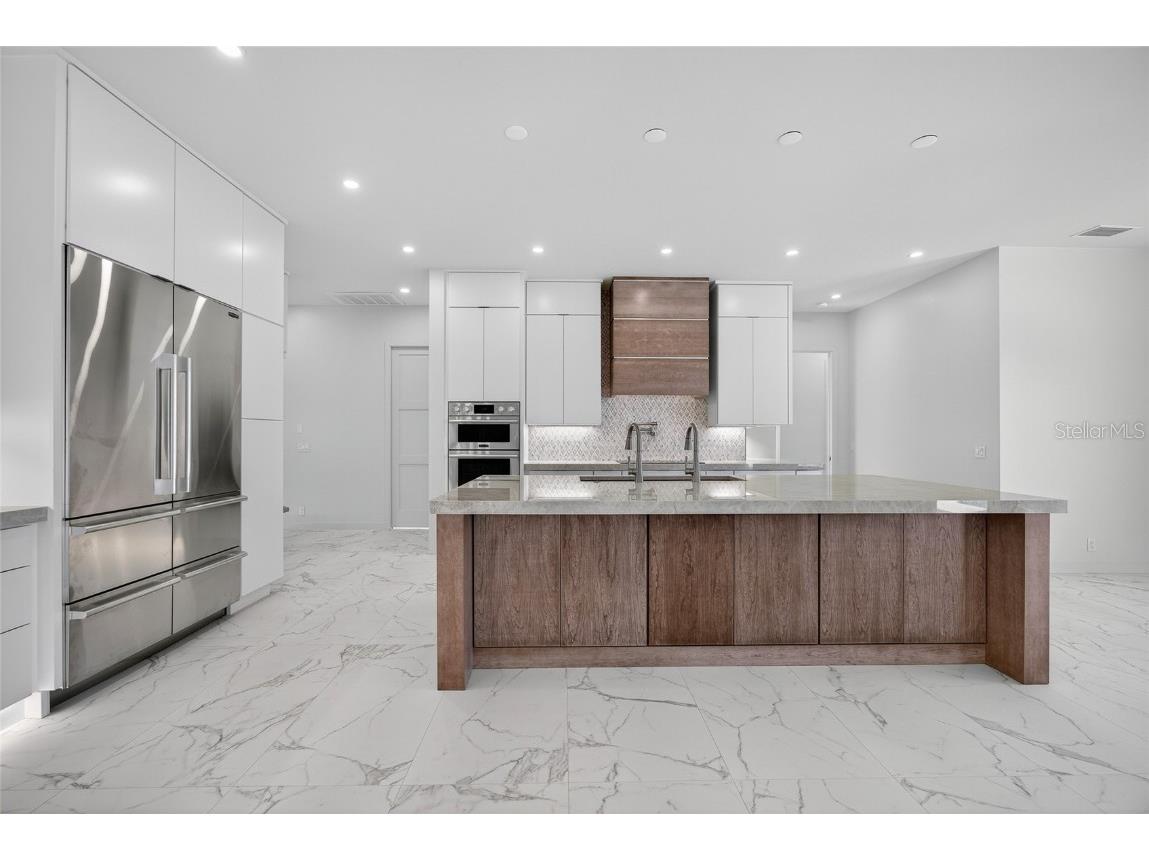 245 Lido Drive Punta Gorda FL 33950 C7517573 image12