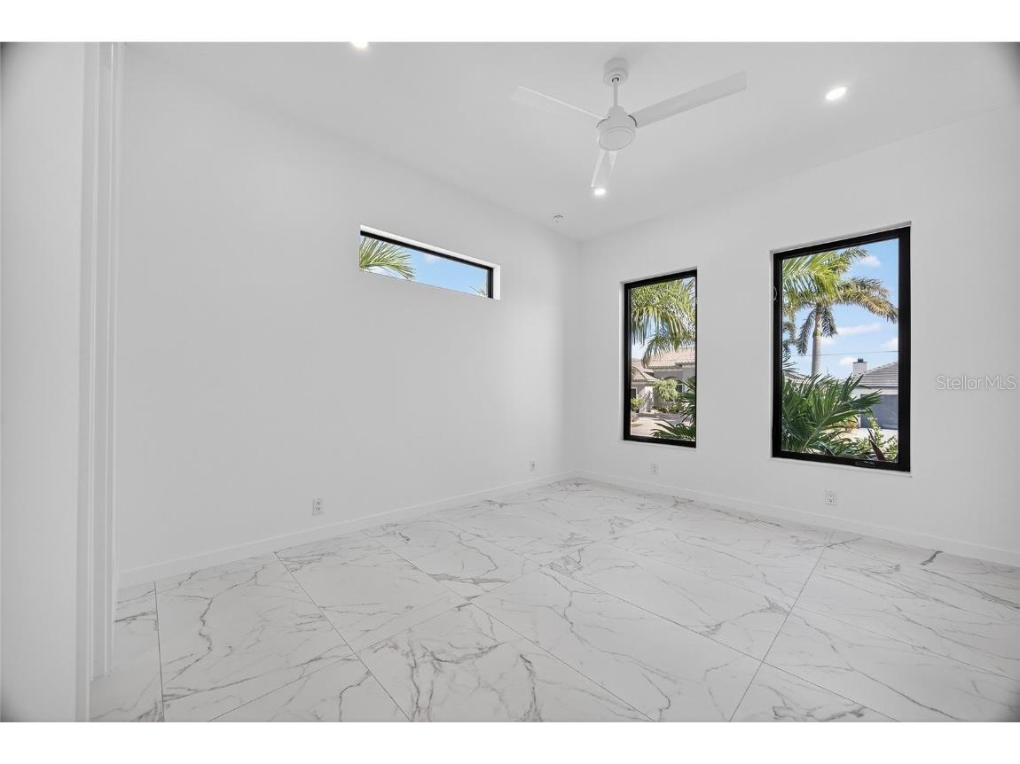 245 Lido Drive Punta Gorda FL 33950 C7517573 image23