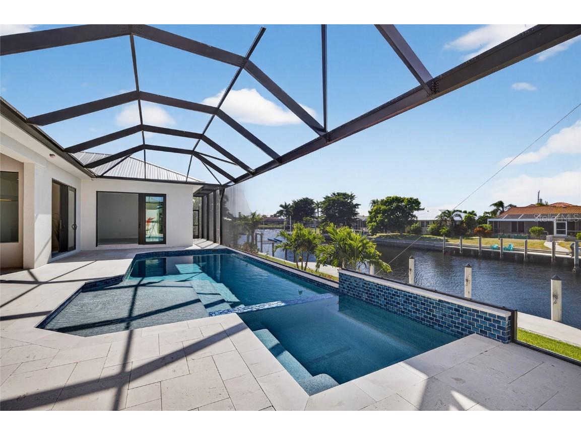 245 Lido Drive Punta Gorda FL 33950 C7517573 image4