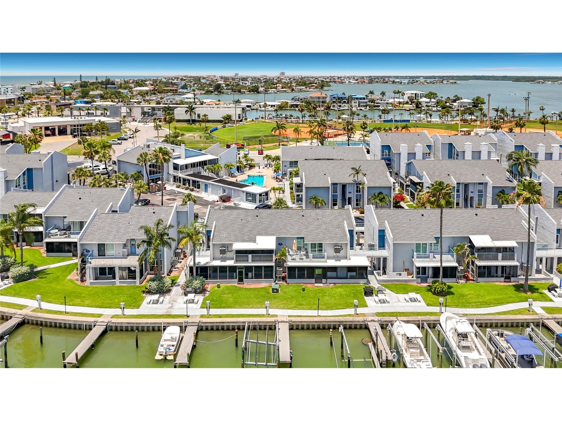 245 Medallion Boulevard #G Madeira Beach FL 33708 - BOCA CIEGA BAY TB8512634 image1