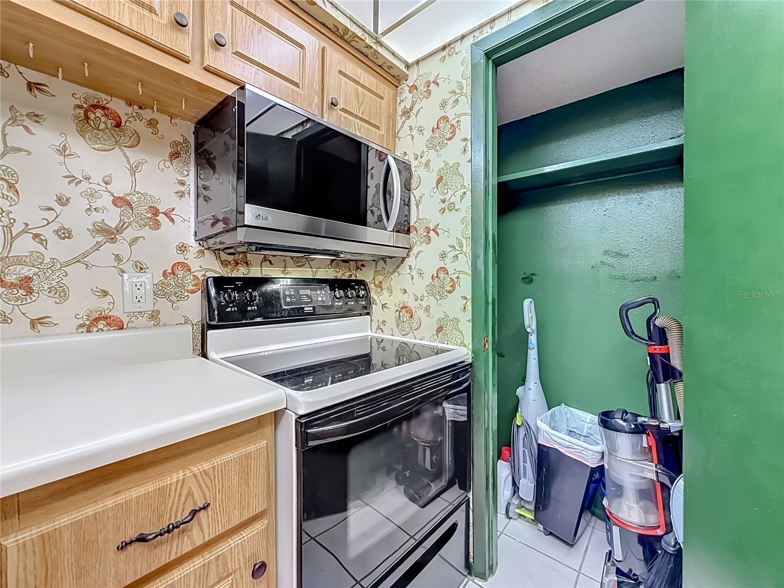 245 Medallion Boulevard #G Madeira Beach FL 33708 - BOCA CIEGA BAY TB8512634 image17