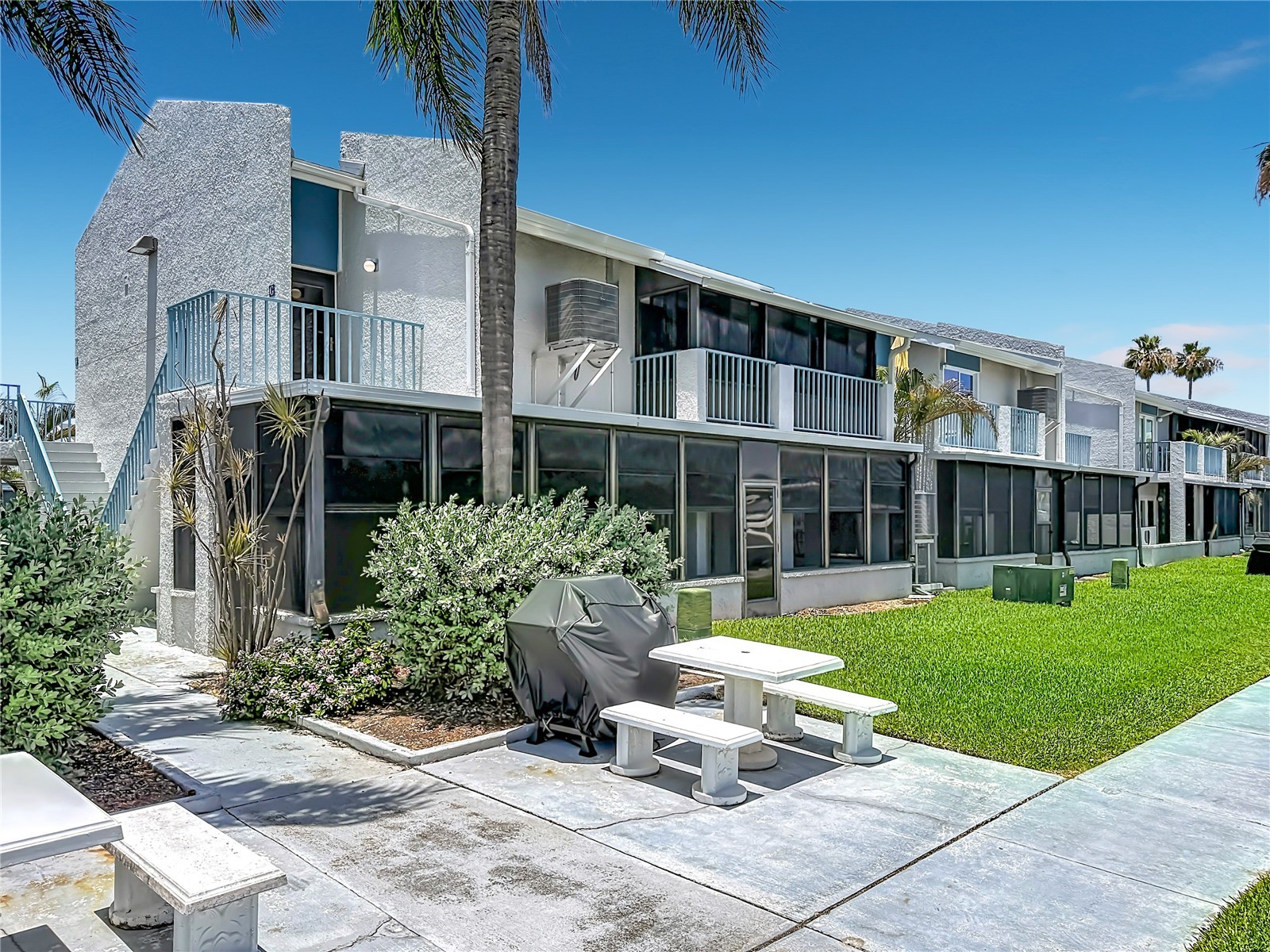 245 Medallion Boulevard #G Madeira Beach FL 33708 - BOCA CIEGA BAY TB8512634 image34