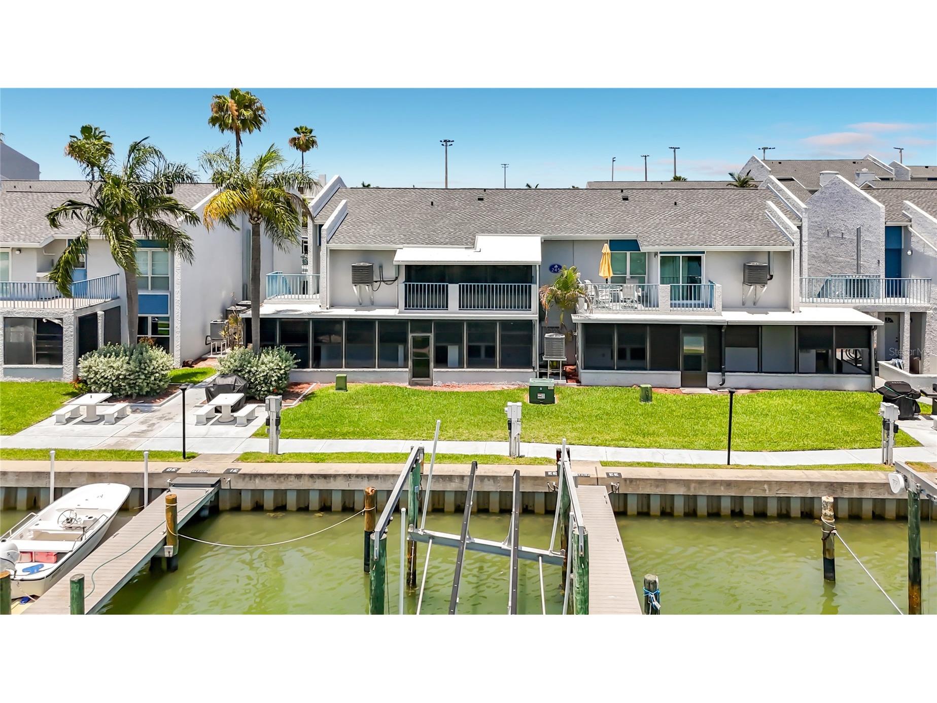 245 Medallion Boulevard #G Madeira Beach FL 33708 - BOCA CIEGA BAY TB8512634 image37