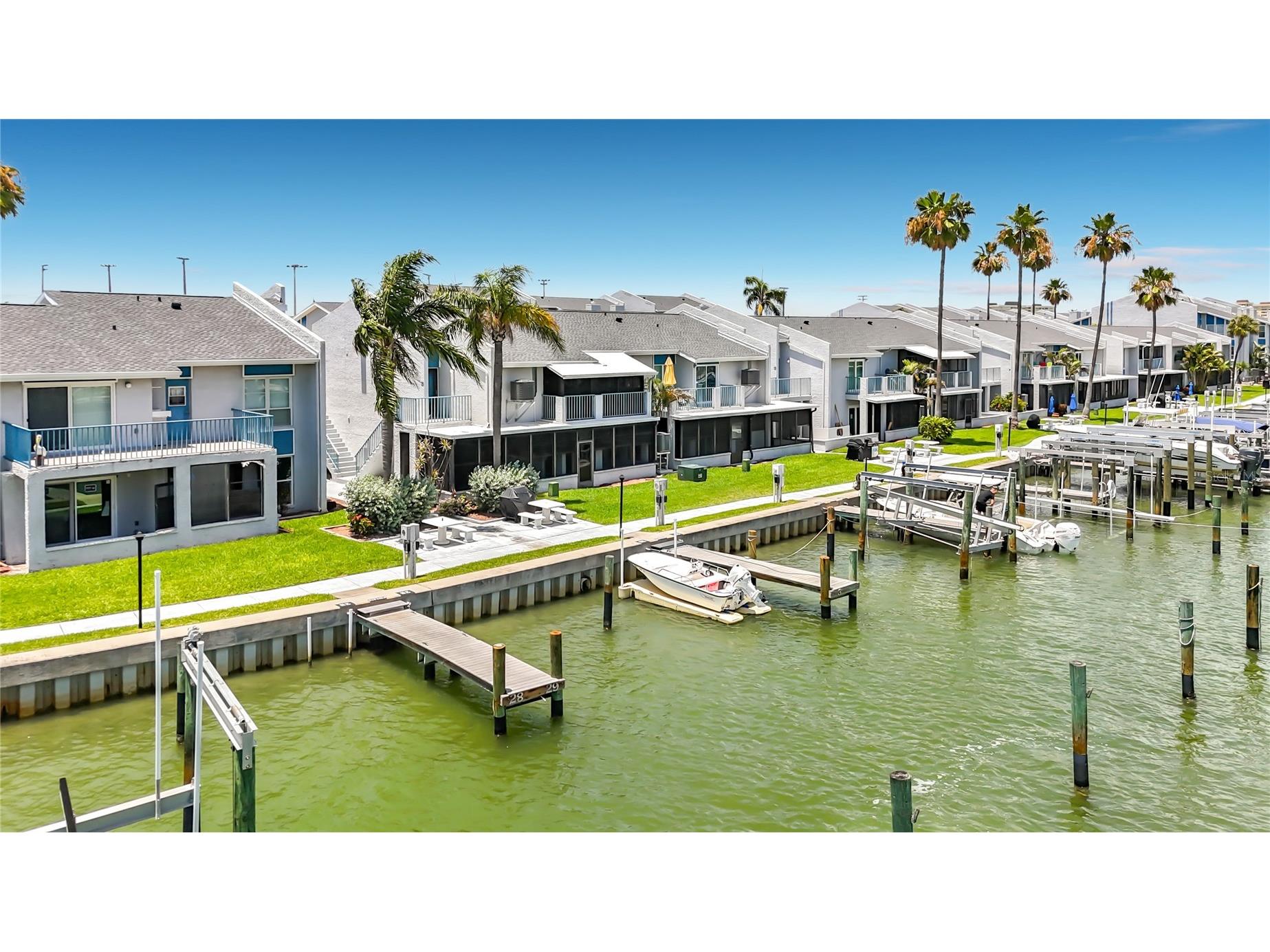 245 Medallion Boulevard #G Madeira Beach FL 33708 - BOCA CIEGA BAY TB8512634 image41